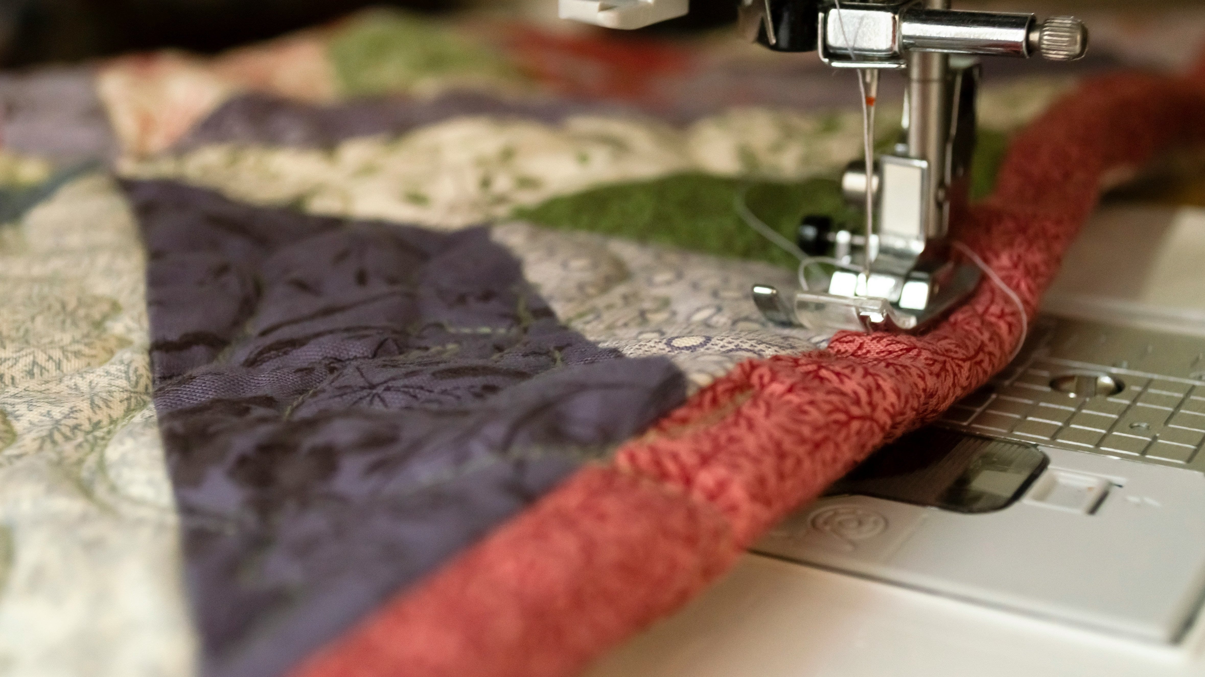 What Differentiates Innova Quilting Machines in the Market - Nebraska Quilt Company