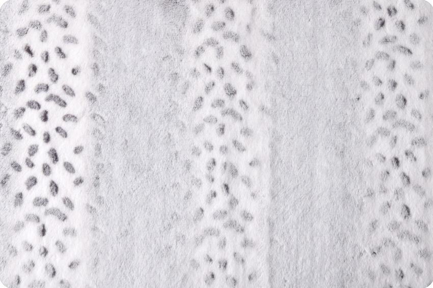 60" Wide Luxe Cuddle Alaskan Bunny Dove - LCBALASKANDOVE - Shannon Fabrics - Nebraska Quilt Company - F2502066