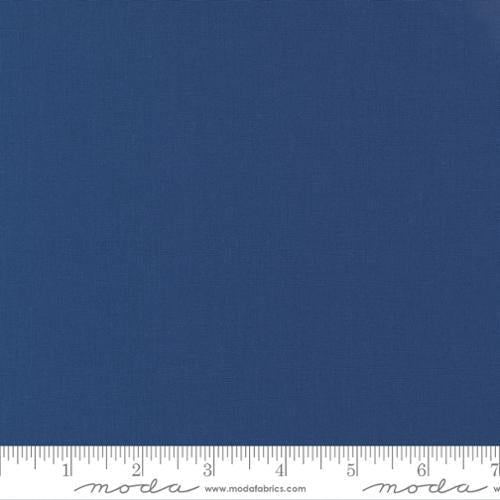 Bella Solids Admiral Blue - 9900 48 - Moda Fabrics - Nebraska Quilt Company - F2401323