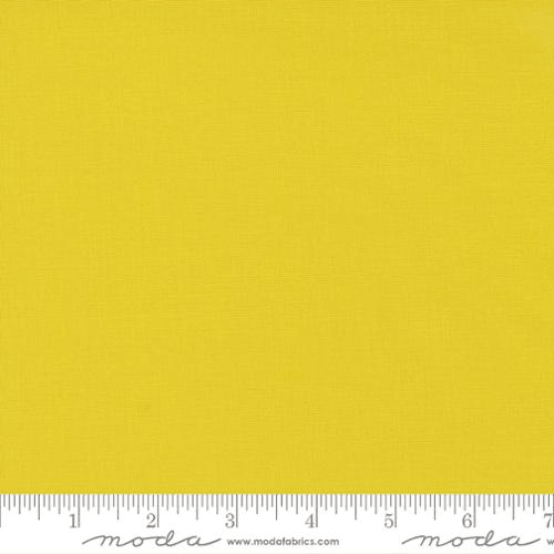 Bella Solids Citrine - 9900 211 - Moda Fabrics - Nebraska Quilt Company - F09616