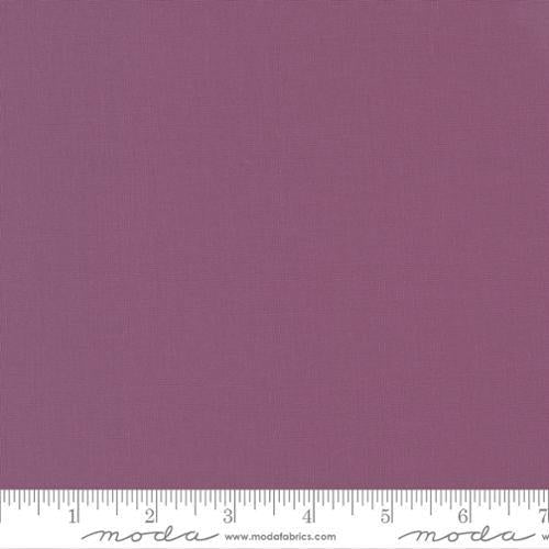 Bella Solids Plum - 9900 204 - Moda Fabrics - Nebraska Quilt Company - F2400236