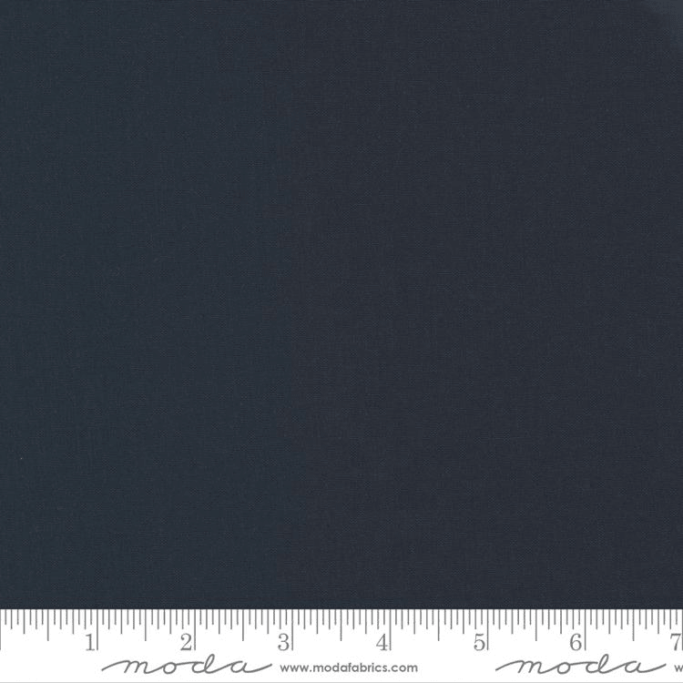 Bella Solids Washed Black - 9900 118 - Moda Fabrics - Nebraska Quilt Company - F261480