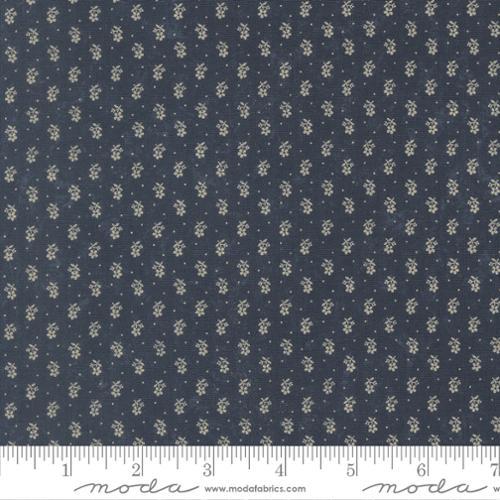 Bluebirds Nest Tiny Buds Blue - 9805 14 - Moda Fabrics - Nebraska Quilt Company - F251371