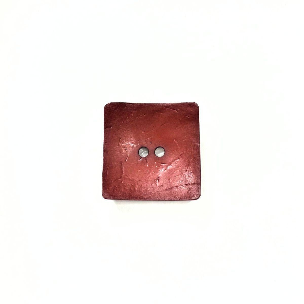 Dill Plastic Square Red Button - Nebraska Quilt Company - N2502140