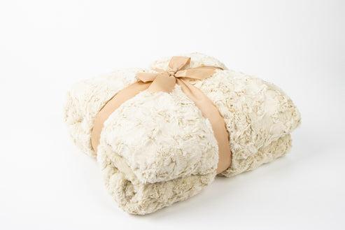 Dreamy Blanket Almond Cream - Nebraska Quilt Company - KMB5004