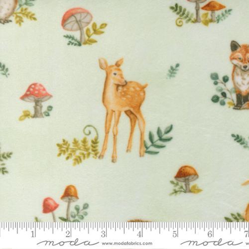 Effies Woods Cuddle Woodland Allover Landscape and Nature Animals Mint - 56011 14QC - Moda Fabric - Nebraska Quilt Company - F260687