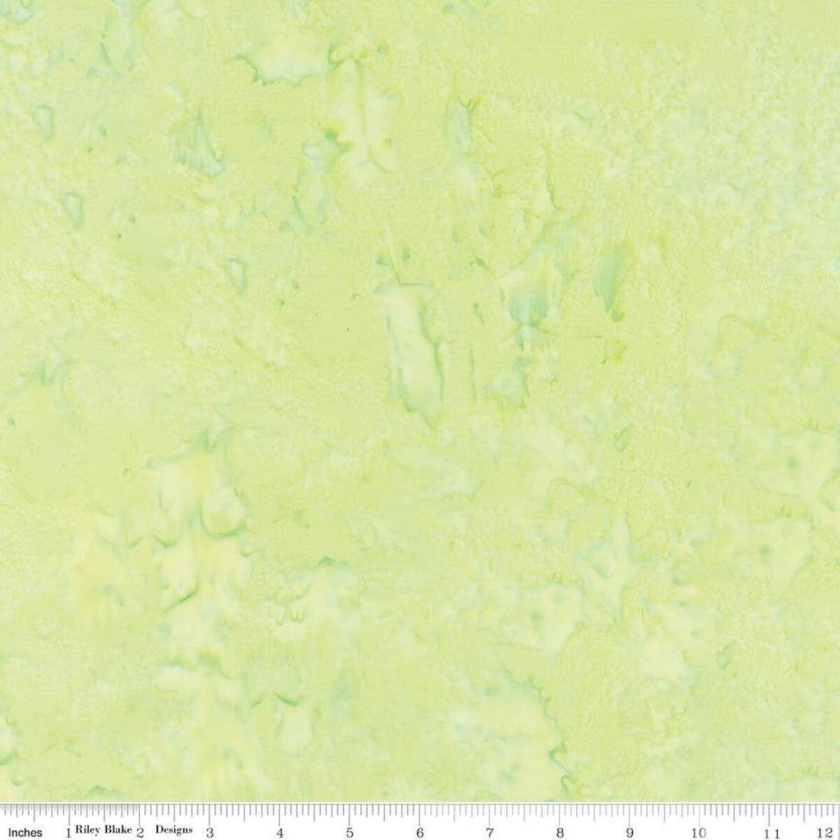 Expressions Batiks Hand - Dyes Pale Lime - BT21000 - 320 - Riley Blake Designs - Nebraska Quilt Company - F2401734