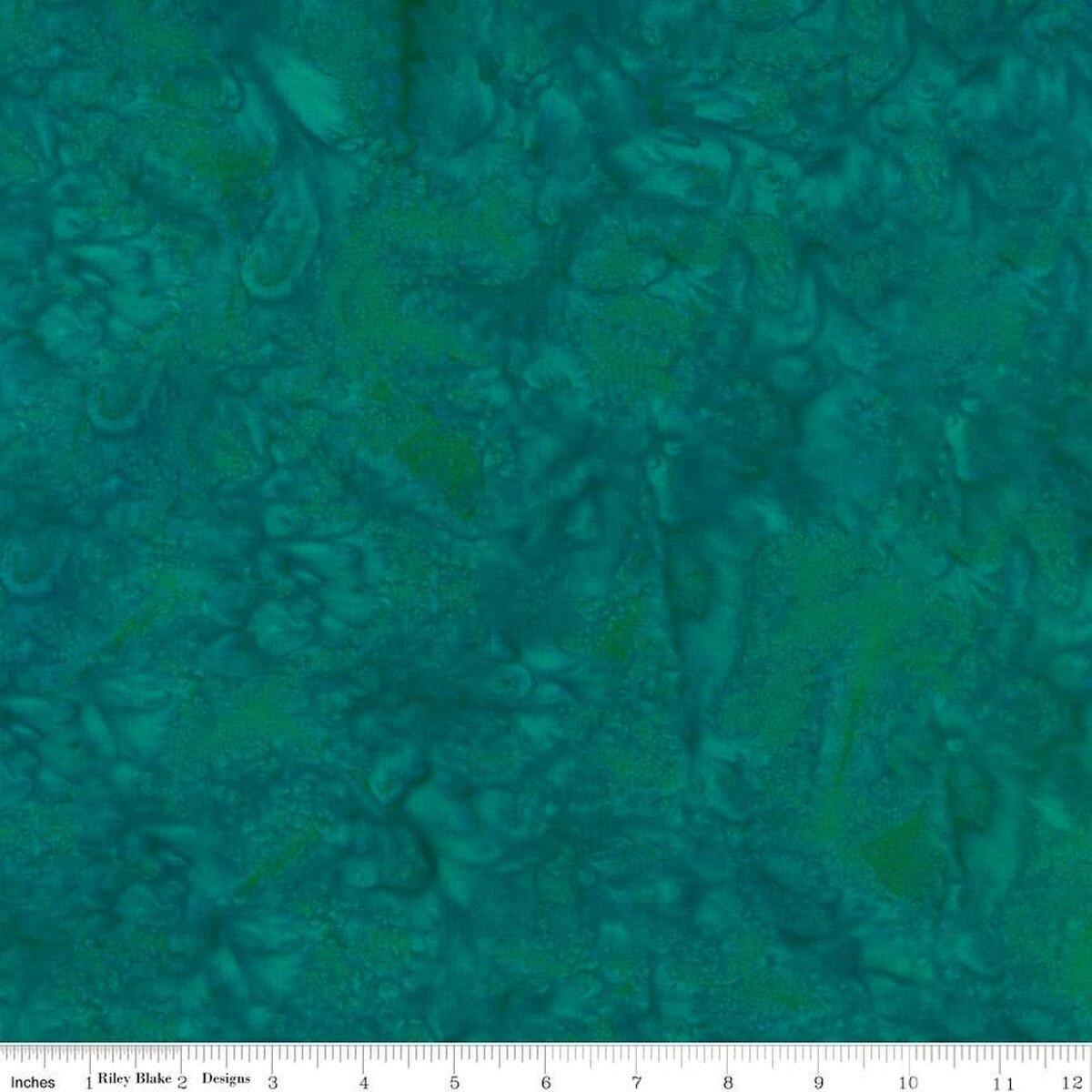 Expressions Batiks Hand - Dyes Tempo Red - BT21000 - 277 - Riley Blake Designs - Nebraska Quilt Company - F250399