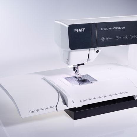 Extension Table with Adjustable Guide for Machine Type J - Nebraska Quilt Company - A821181096