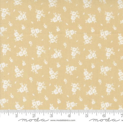 Flower Girl Small Floral Wheat - 31734 12 - Moda Fabrics - Nebraska Quilt Company - F07290
