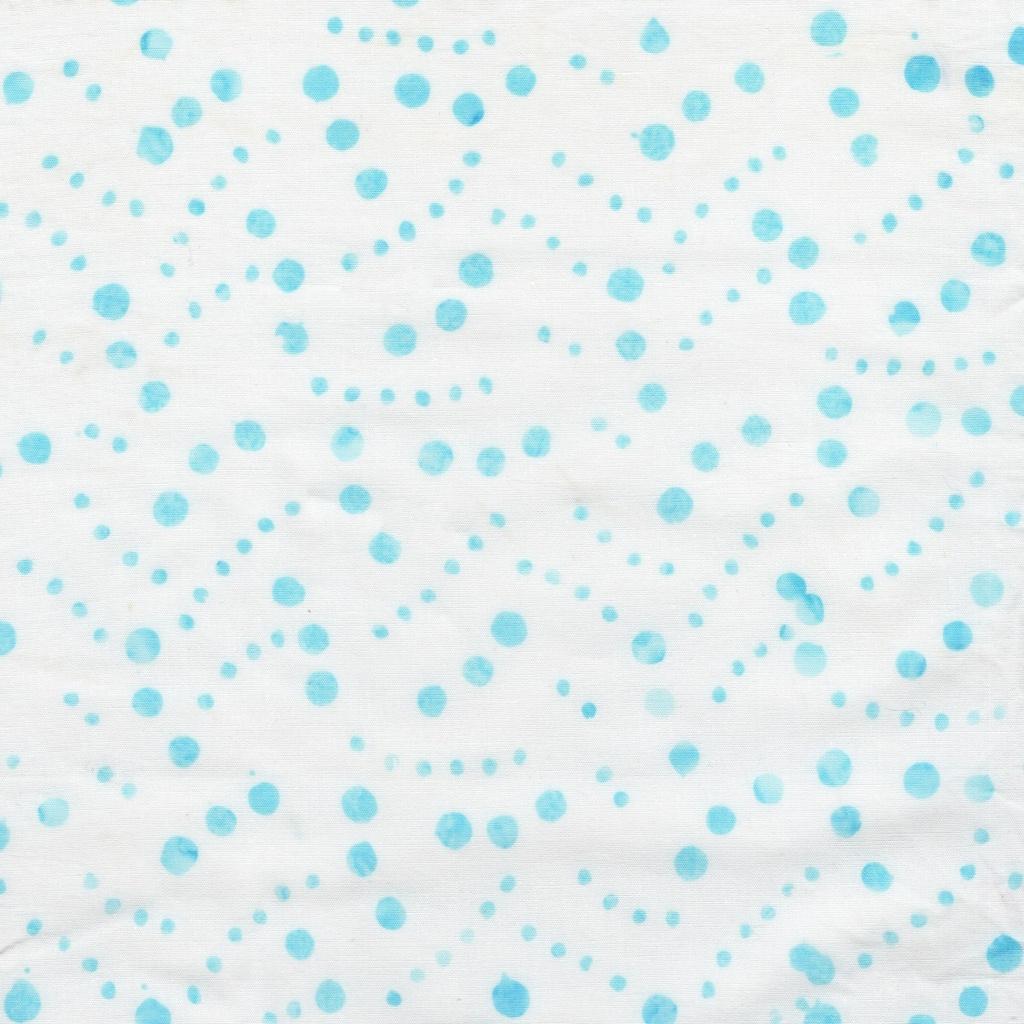 Garden Gate Pebbles Neutral Snow - 412504001 - Island Batik - Nebraska Quilt Company - F260401