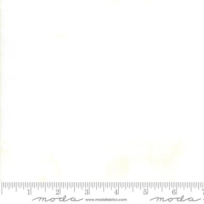 Grunge Basics Eggshell - 30150 531 - Moda Fabrics - Nebraska Quilt Company - F02815
