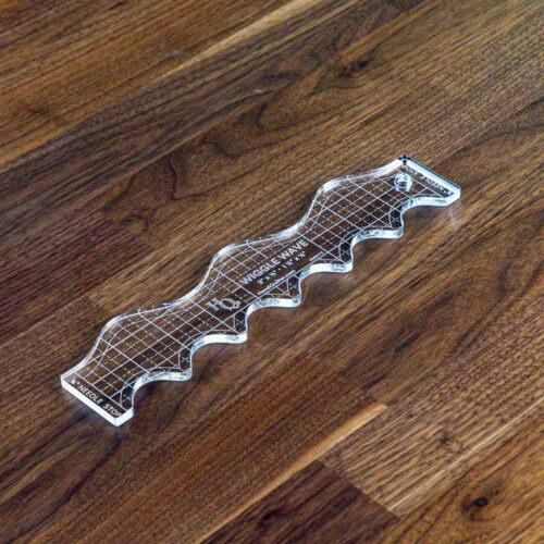 Handi Quilter Wiggle Wave Ruler - Nebraska Quilt Company - Handi Quilter Wiggle Wave Ruler