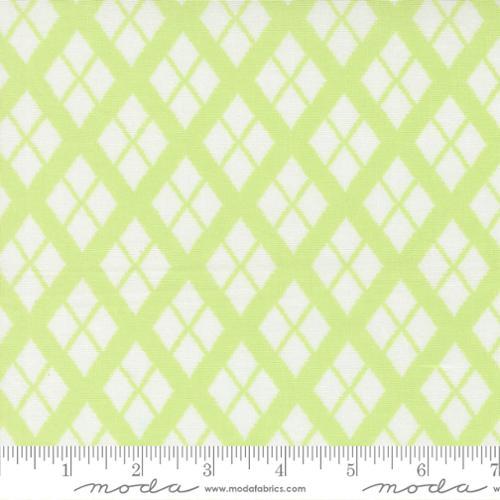 Honeyed Horizon Diamonds Plaid Honeydew Green - 47015 16 - Moda Fabrics - Nebraska Quilt Company - F260825