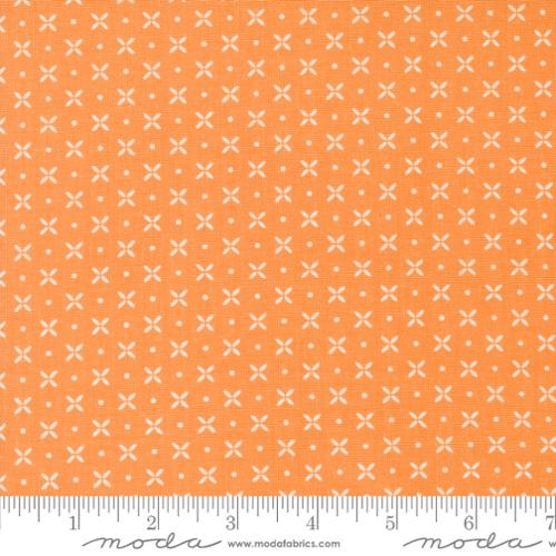 Laguna Sunrise Orange Peel Blenders Dot Orange - 37686 19 - Moda Fabrics - Nebraska Quilt Company - F09601