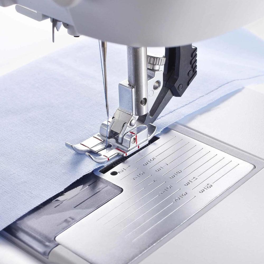 PFAFF® 1/4" Quilting Foot for IDT™ System - Nebraska Quilt Company - A820926096