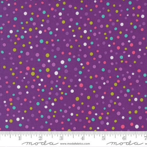 Pick Me Little Dot Grape Purple - 22495 18 - Moda Fabrics - Nebraska Quilt Company - F251341
