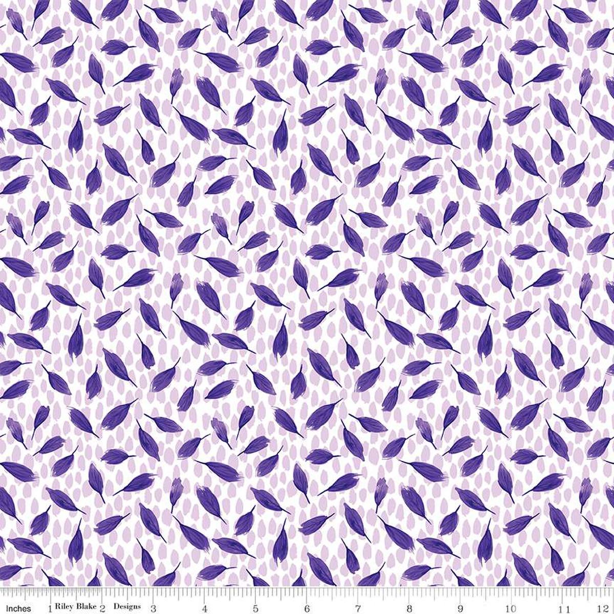 Plum Petals Leaves Cloud - C15644 - CLOUD - Riley Blake Designs - Nebraska Quilt Company - F2401165