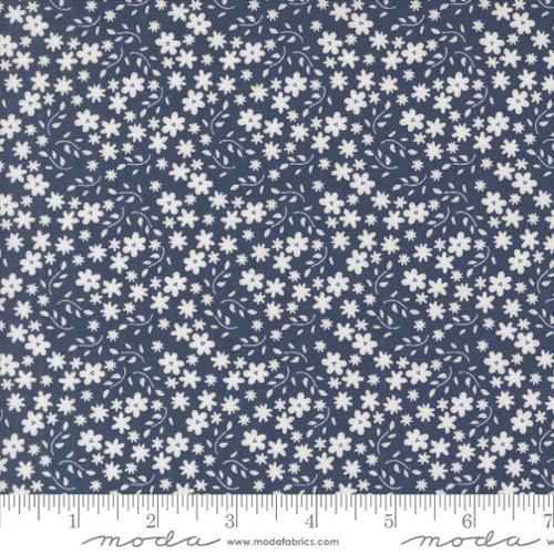 Raspberry Summer Blossom Small Floral Blueberry Dark Blue - 37693 20 - Moda Fabrics - Nebraska Quilt Company - F2401301