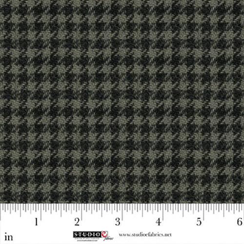 Snowy Days & Frosty Nights Houndstooth Green/Black - 8461 - 60 - Studio E Fabrics - Nebraska Quilt Company - F250762