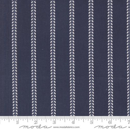 Summertime Beach Towel Stripes Navy Blue - 55327 20 - Moda Fabrics - Nebraska Quilt Company - F2402708