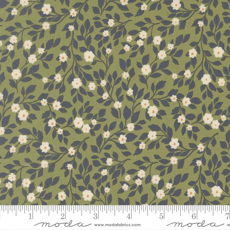 True Love Daydream Posies Fern Dark Green - 5261 15 - Moda Fabrics - Nebraska Quilt Company - F261437