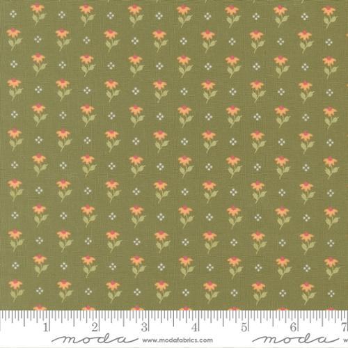 Wild Honey Bumbling Posies Small Floral Fern Green - 5252 15 - Moda Fabrics - Nebraska Quilt Company - F2501722
