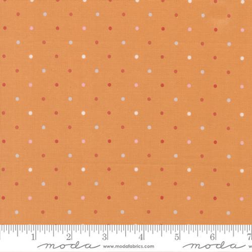 Wild Honey Magic Dot Honey Gold - 5230 56 - Moda Fabrics - Nebraska Quilt Company - F2501738