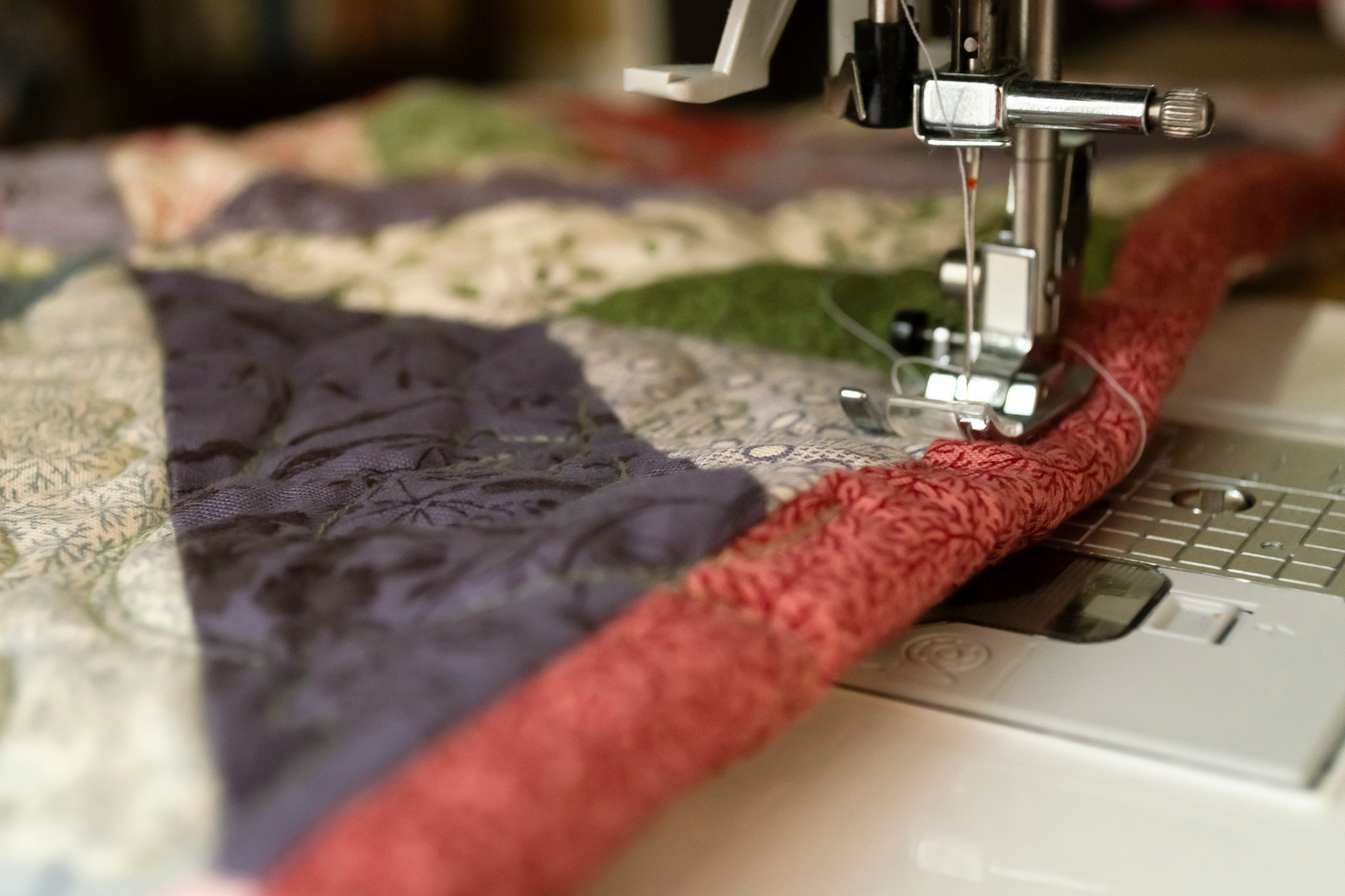 What Differentiates Innova Quilting Machines in the Market - Nebraska Quilt Company