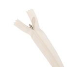 22" Invisible Zipper Ivory White - Nebraska Quilt Company - N2501532