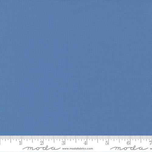 Bella Solids Bettys Blue - 9900 122 - Moda Fabrics - Nebraska Quilt Company - F260233