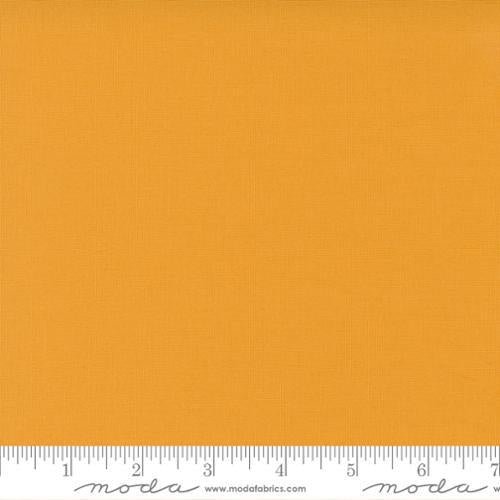 Bella Solids Honey Gold - 9900 421 - Moda Fabrics - Nebraska Quilt Company - F260803
