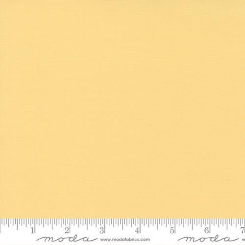 Bella Solids Soft Yellow - 9900 148 - Moda Fabrics - Nebraska Quilt Company - F2400400