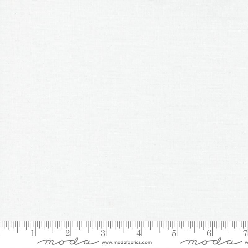 Bella Solids White Bleached - 9900 98 - Moda Fabrics - Nebraska Quilt Company - F32427