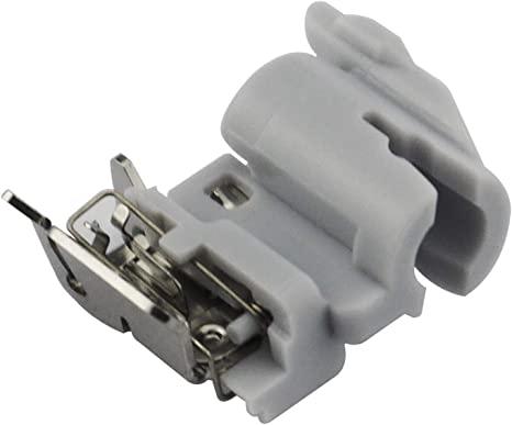 Bernina Threader New Style 4 - 5 - 7 Series and Others - Nebraska Quilt Company - A033792.71.00