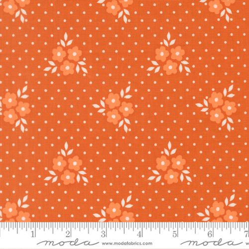 Birch and Willow Autumn Florals Spice - 37727 15 - Moda Fabrics - Nebraska Quilt Company - F262082