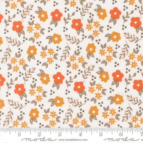 Birch and Willow Mums Cloud - 37725 11 - Moda Fabrics - Nebraska Quilt Company - F262073