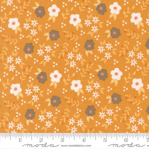 Birch and Willow Mums Golden - 37725 12 - Moda Fabrics - Nebraska Quilt Company - F262074