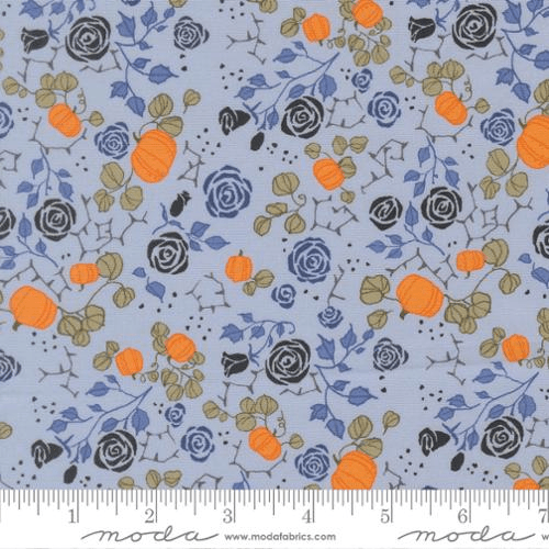 Coven Small Garden Florals Sky - 48803 11 - Moda Fabrics - Nebraska Quilt Company - F261599