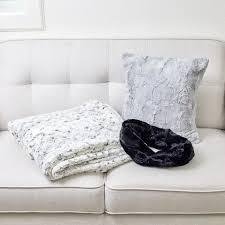 Cuddle Up with Bernina Kit - Nebraska Quilt Company - Cuddle Up with Bernina Kit