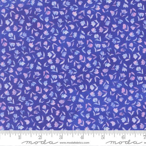 Delphinium Sea Pink Small Floral Agapanthus - 24654 14 - Moda Fabrics - Nebraska Quilt Company - F260787