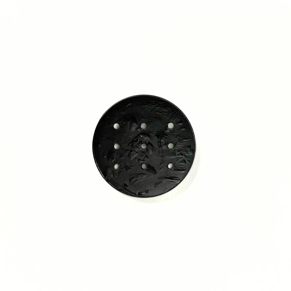 Dill Plastic Circle Black Button - Nebraska Quilt Company - N2502151