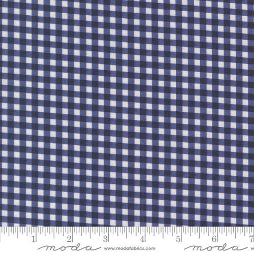 Farm And Garden Checks and Plaids Indigo Blue - 7480 16 - Moda Fabrics - Nebraska Quilt Company - F2401438