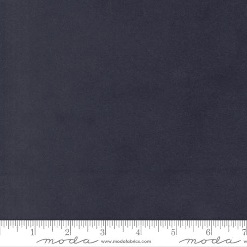 Flannel Gather Primitive Muslin Solid Navy - 1040 94F - Moda Fabrics - Nebraska Quilt Company - F262025