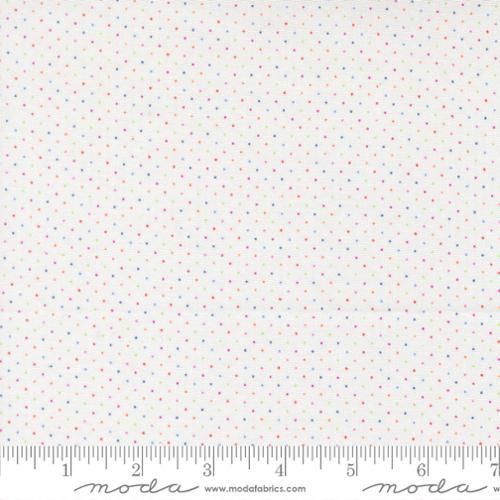 Fruit Salad Pin Dots Off White - 29247 31 - Moda Fabrics - Nebraska Quilt Company - F260925