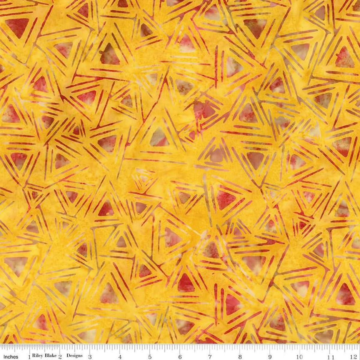 Good Vibrations Triangles Fanfare Yellow Red - BT23311 - 264 - Riley Blake Designs - Nebraska Quilt Company - Good Vibrations Triangles Fanfare Yellow Red - BT23311 - 264 - Riley Blake Designs