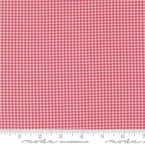 Goodnight Irene Checks and Plaids Carnation Pink - 31709 12 - Moda Fabrics - Nebraska Quilt Company - F2400654
