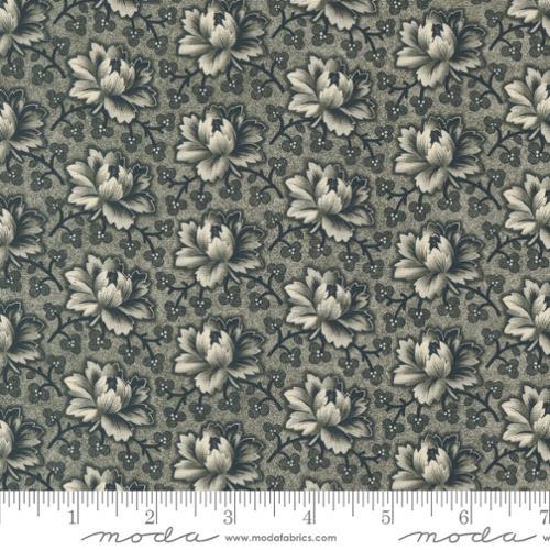 Goodnight Irene Tea Rose Florals Graphite Black - 31702 17 - Moda Fabrics - Nebraska Quilt Company - F2400630