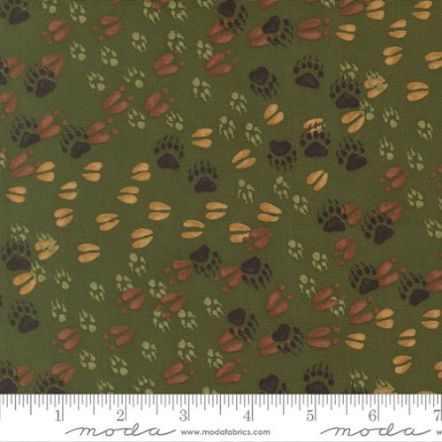 Northwoods Lodge Animal Tracks Pine - 56194 21 - Moda Fabrics - Nebraska Quilt Company - F261924