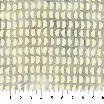 Organics Halfs Moons Hazelwood Green - 83310 - 34 - Banyan Batiks - Nebraska Quilt Company - F2400164